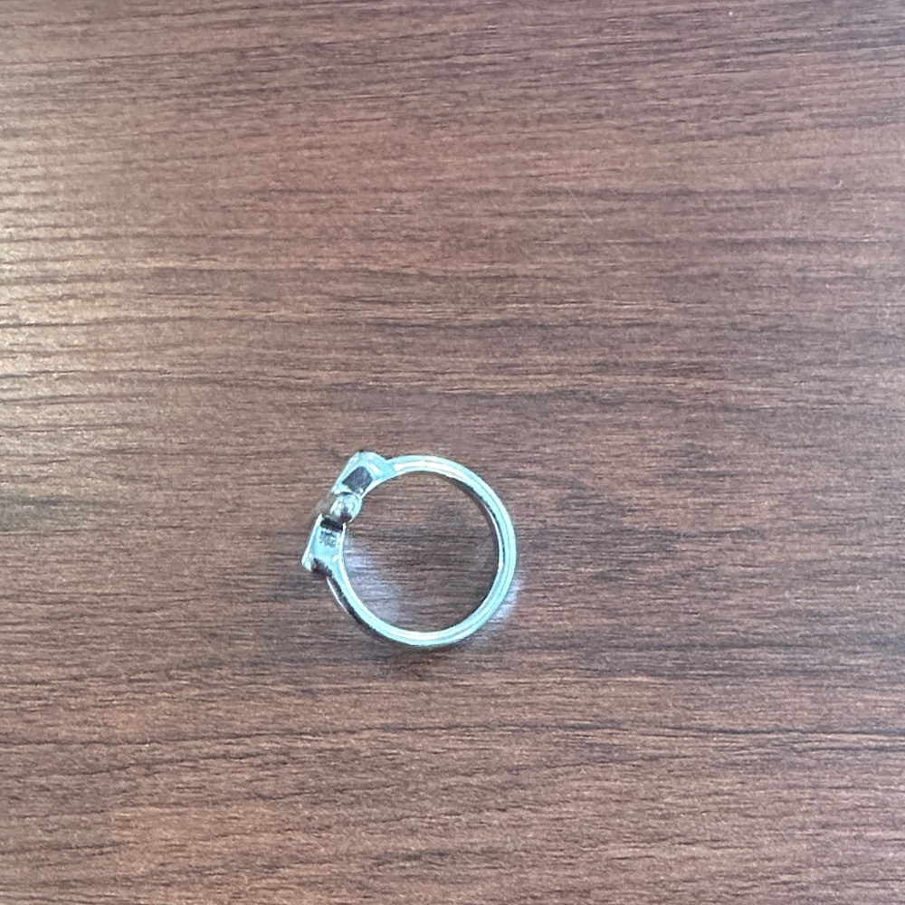 Silver Cross Ring - Picture 5 of 5